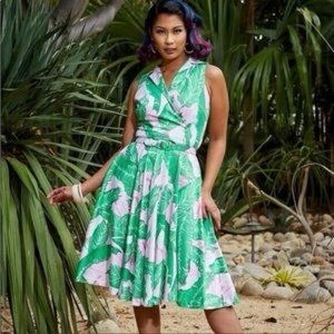 EUC Pinup Girl Clothing Palm Print Edie Dress Size L